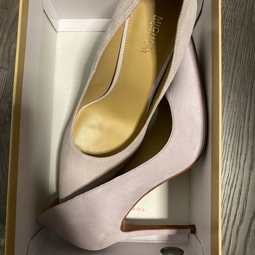(New) Michael Kors Elegant Nude pink Heels